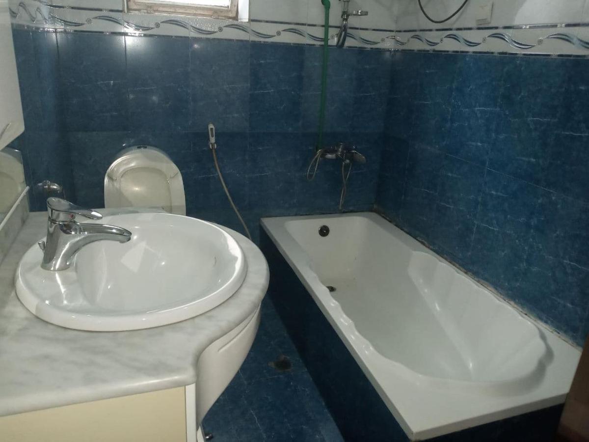 Lucy Guest House Адис Абеба Екстериор снимка