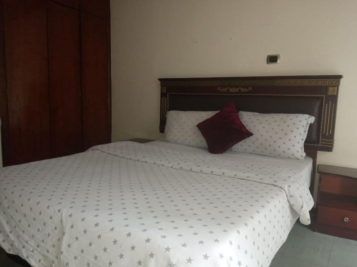 Lucy Guest House Адис Абеба Екстериор снимка