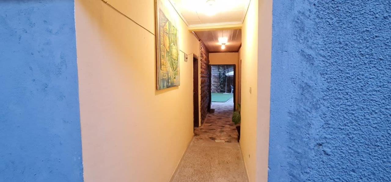 Lucy Guest House Адис Абеба Екстериор снимка