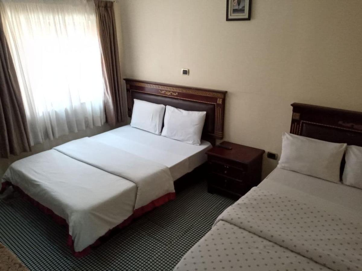 Lucy Guest House Адис Абеба Екстериор снимка